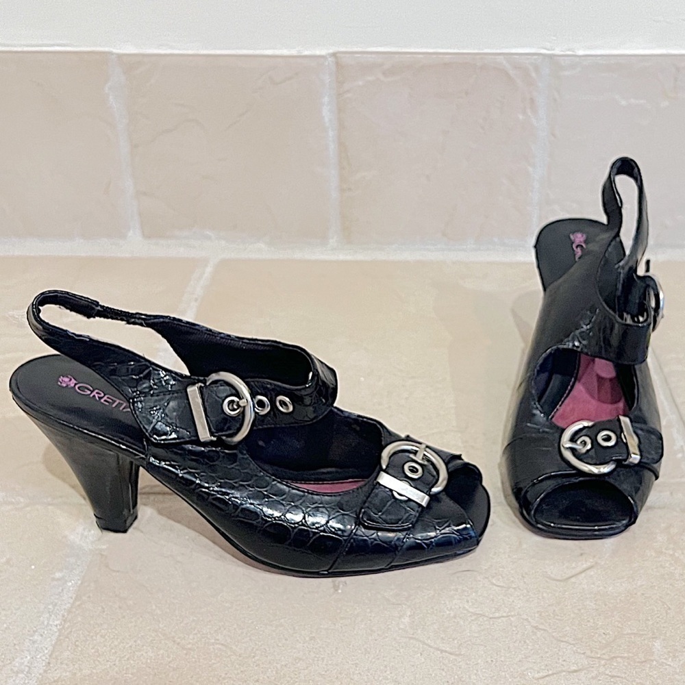 Gretta faux leather croc embossed sling back peep toe heels black size 6